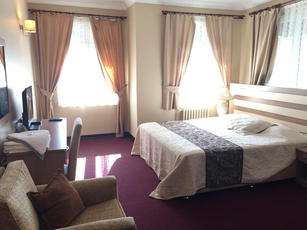 Hotel Mercan Адана Номер фото