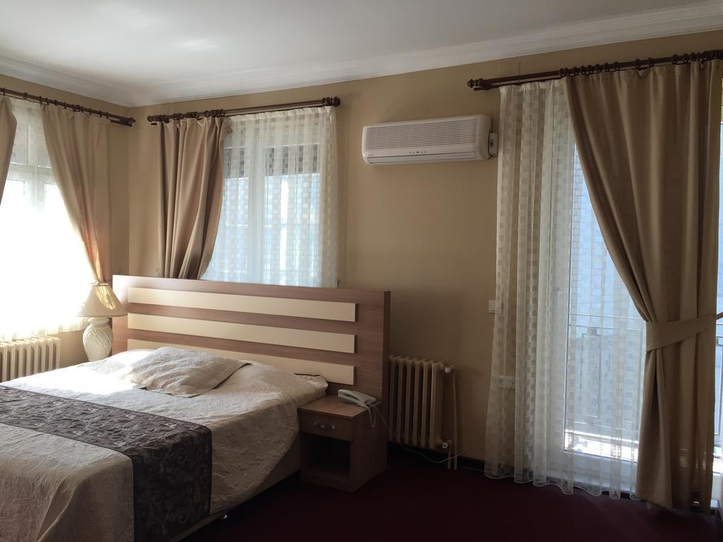 Hotel Mercan Адана Номер фото